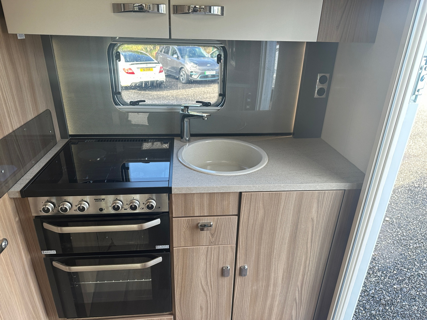 2016 | Bessacarr E412 | 2 Berth | End Kitchen