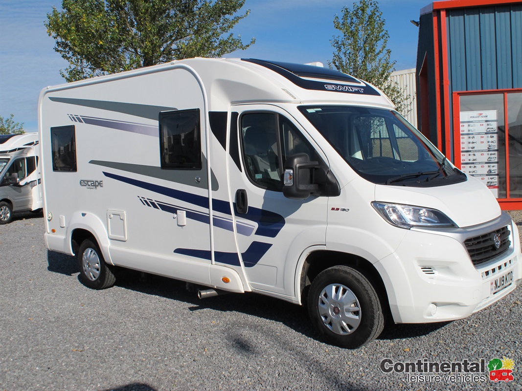 2019 | Swift Escape C404 | 4 Berth