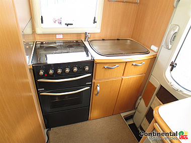  2009-autosleeper-nuevo-es-for-sale-uc5943-27.jpg