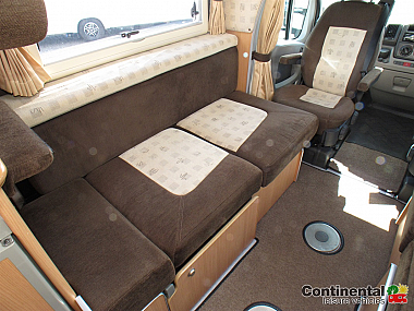  2009-autosleeper-nuevo-es-for-sale-uc5943-45.jpg