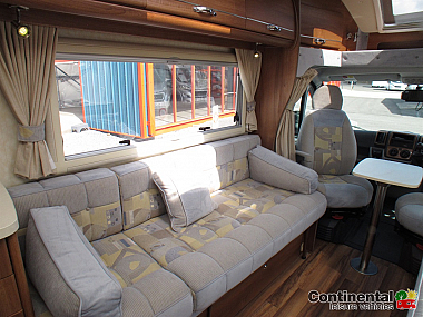  2010-autosleeper-cotswold-eb-for-sale-uc6007-29.jpg