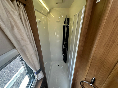  2014-autotrail-dakota-for-sale-uc6177-63.jpg