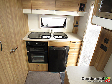  2015-elddis-riva-gold-115-for-sale-ros277-46.jpg