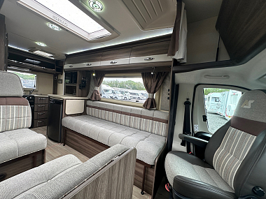  2016-autosleeper-broadway-ek-for-sale-uc6138-57.jpg