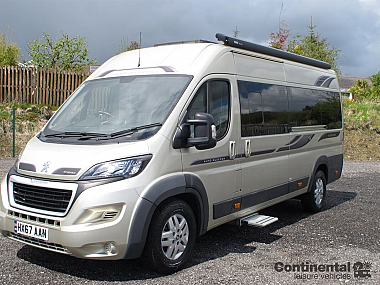  2017-autosleeper-kingham-for-sale-uc5777-10.jpg