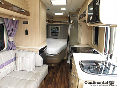  2017-autosleeper-kingham-for-sale-uc5777-32.jpg