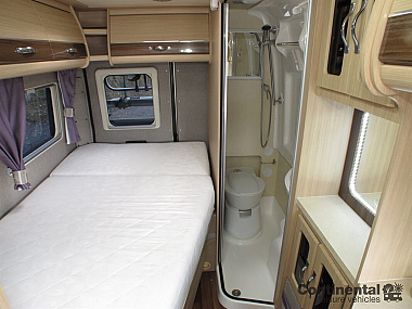  2017-autosleeper-kingham-for-sale-uc5777-33.jpg