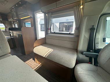  2017-autotrail-imala-720-for-sale-ros317-21.jpg