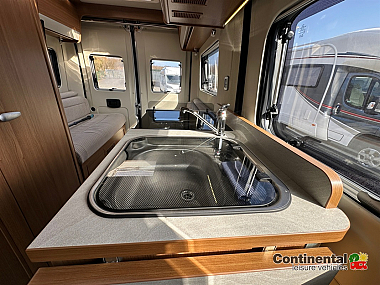  2017-autotrail-v-line-540se-for-sale-ros338-22.jpg