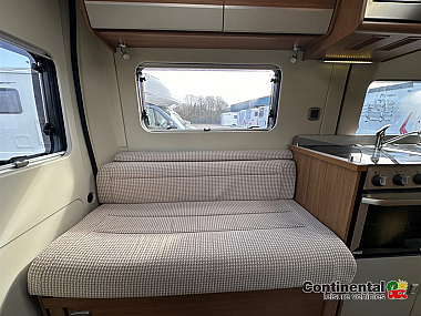  2017-autotrail-v-line-540se-for-sale-ros338-43.jpg