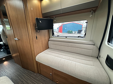  2018-autotrail-v-line-540se-for-sale-uc6175-32.jpg