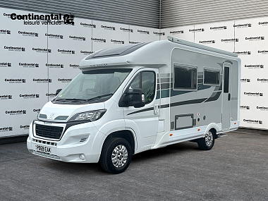 2019-autosleeper-broadway-eb-for-sale-uc6153-1.jpg