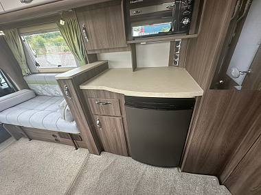  2019-autosleeper-broadway-eb-for-sale-uc6153-19.jpg