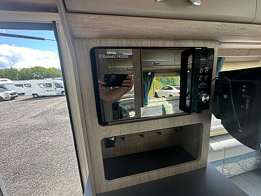  2019-autosleeper-nuevo-for-sale-uc6154-38.jpg