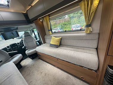  2019-autotrail-imala-615gt-for-sale-ros318-16.jpg