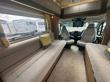  2019-autotrail-imala-615gt-for-sale-ros318-17.jpg