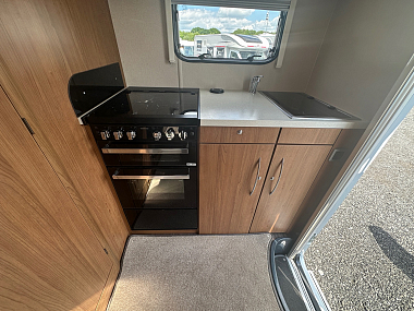  2019-autotrail-imala-615gt-for-sale-ros318-22.jpg