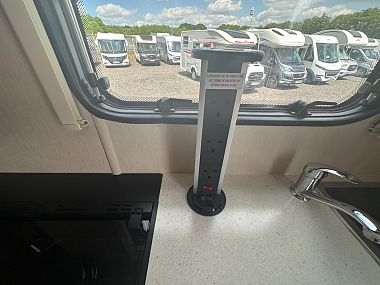  2019-autotrail-imala-615gt-for-sale-ros318-25.jpg