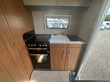  2019-autotrail-imala-615gt-for-sale-ros318-44.jpg