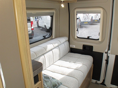  2020-elddis-autoquest-cv40-for-sale-uc5926-35.jpg