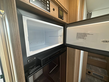  2020-hymer-carado-t447-for-sale-uc6148-29.jpg