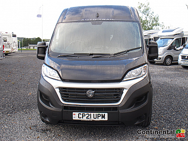  2021-autotrail-expedition-67-for-sale-uc5945-1.jpg