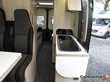  2021-autotrail-expedition-67-for-sale-uc5945-34.jpg