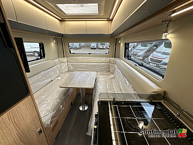  2025-autotrail-v-line-635-sport-for-sale-at5173-68.jpg