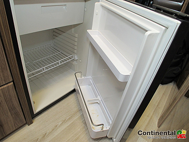  dormobile-fridge-2.jpg