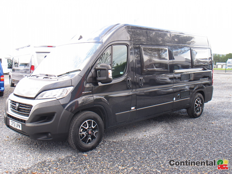  2021-autotrail-expedition-67-for-sale-uc5945-3.jpg